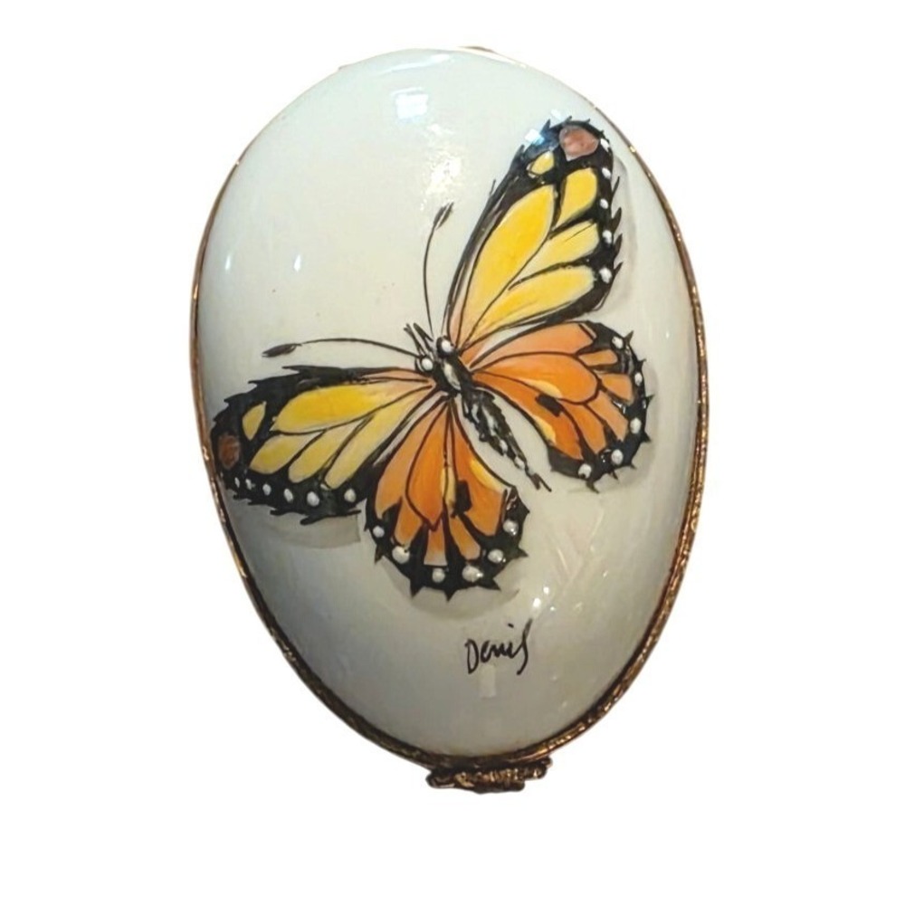 Vintage Limoges Trinket Box Butterfly Porcelain Egg Signed Denis Hand painted 3"